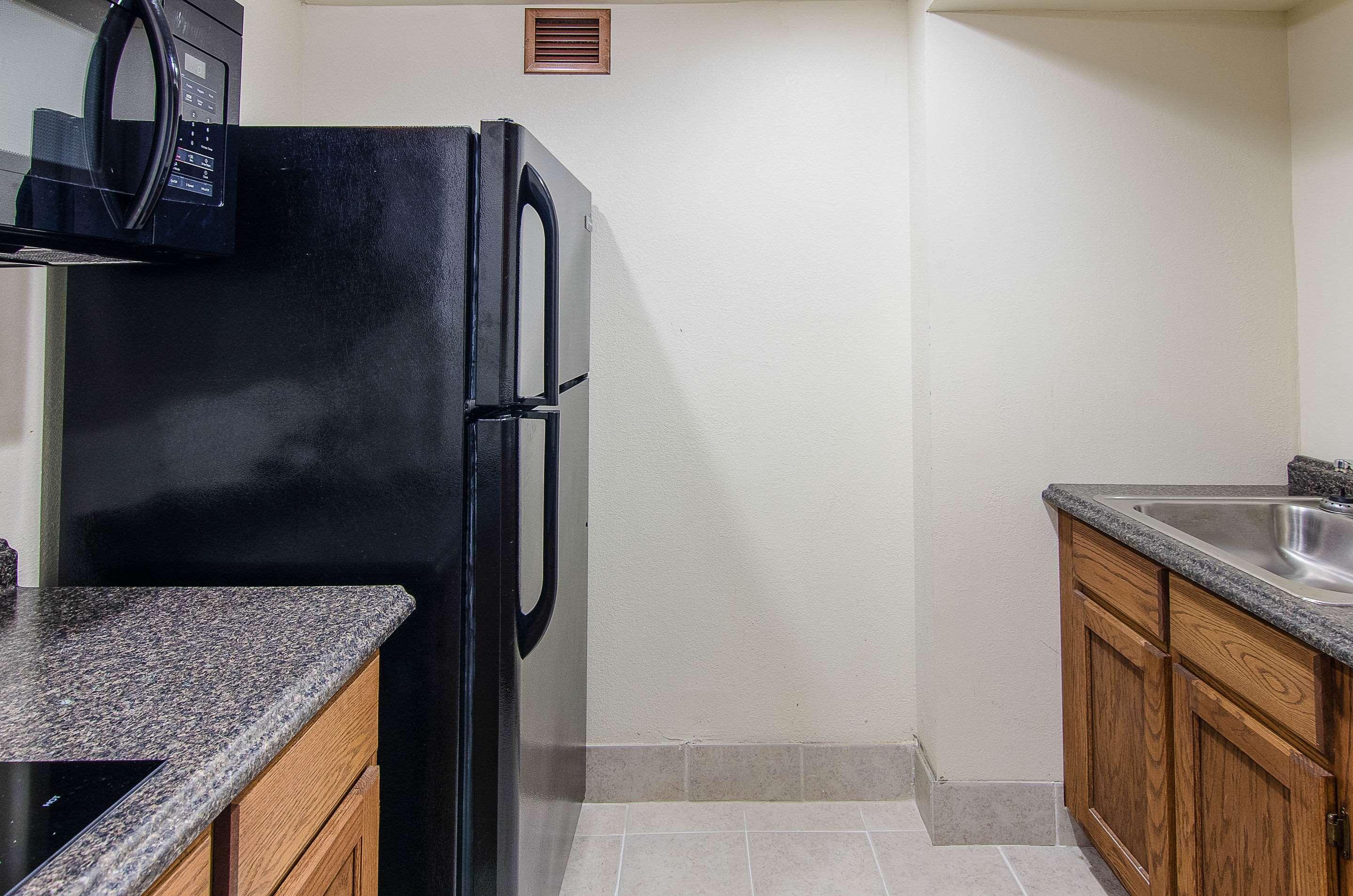 Econo Lodge Inn & Suites Norton Luaran gambar